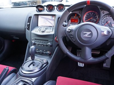 2017 Nissan FAIRLADY Z photo 2