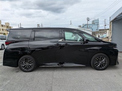 2025 Toyota VELLFIRE — фото 5