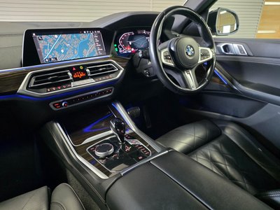 2022 BMW X6 照片 3