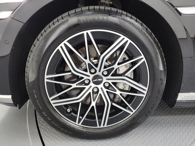 صورة 6 لـ 2023 Genesis G90 (RS4)