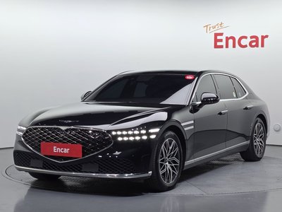 صورة 1 لـ 2023 Genesis G90 (RS4)