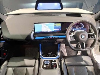 صورة 2 لـ 2025 BMW X3