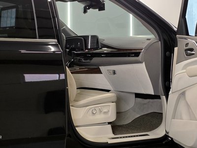 CADILLAC ESCALADE - 9