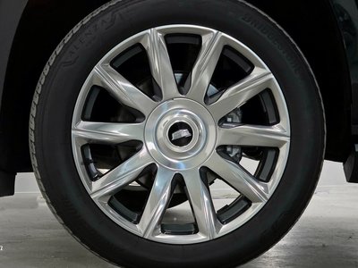 CADILLAC ESCALADE - 7