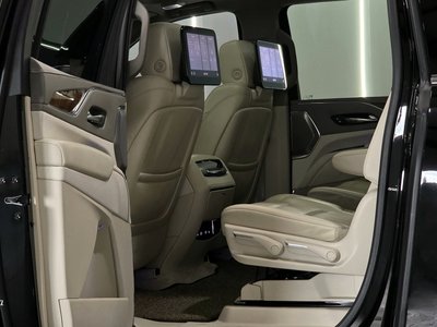 CADILLAC ESCALADE - 8