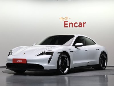2023 Porsche TAYCAN photo 1