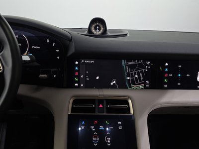 2023 Porsche TAYCAN 缩略图 14