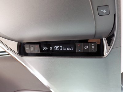 صورة مصغرة 25 لـ 2025 Toyota ALPHARD