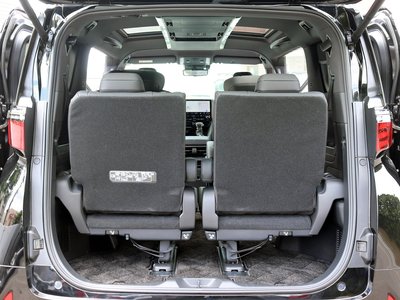 صورة مصغرة 64 لـ 2025 Toyota ALPHARD