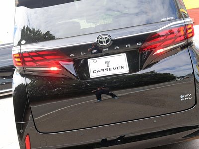2025 Toyota ALPHARD 照片 7