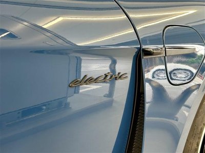 2022 Porsche TAYCAN thumbnail 12