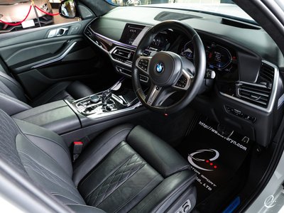 2021 BMW X7 — миниатюра 60