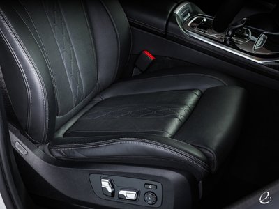 2021 BMW X7 — миниатюра 65
