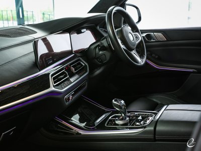 2021 BMW X7 — миниатюра 67