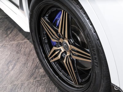 2021 BMW X7 — миниатюра 40