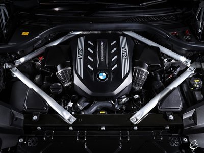2021 BMW X7 — миниатюра 44