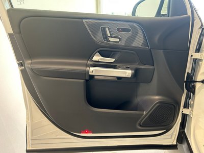 2025 Mercedes-BENZ GLB 缩略图 20