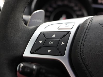 2012 Mercedes-BENZ SL AMG thumbnail 11
