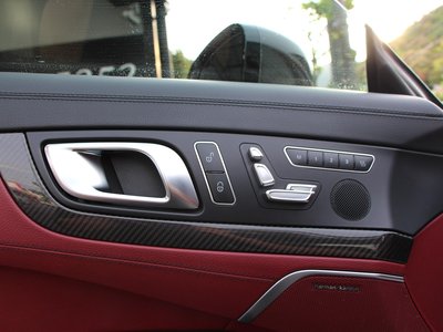 2012 Mercedes-BENZ SL AMG thumbnail 25