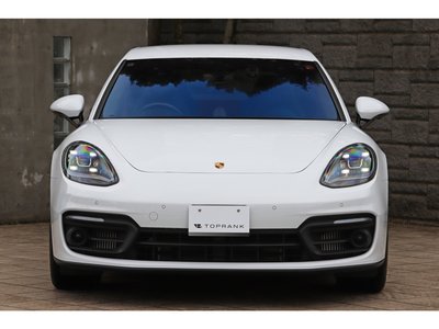 PORSCHE PANAMERA - 7