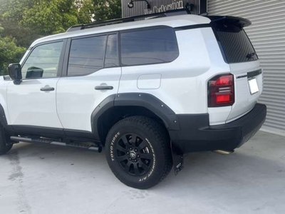 TOYOTA LAND CRUISER 250 - 8