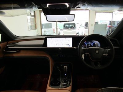 TOYOTA CROWN SPORT - 3