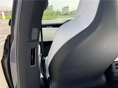 صورة مصغرة 33 لـ 2018 Tesla MODEL X
