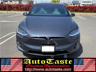 2018 Tesla MODEL X — фото 7