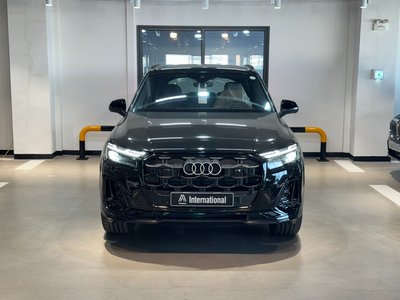 AUDI Q7 - 1