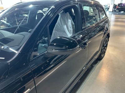 AUDI Q7 - 8