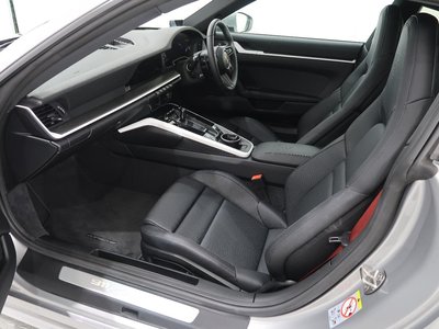 صورة مصغرة 40 لـ 2024 Porsche 911