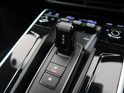 صورة مصغرة 16 لـ 2024 Porsche 911