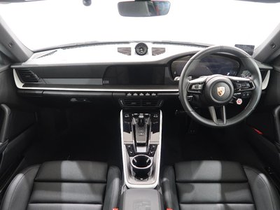 صورة مصغرة 21 لـ 2024 Porsche 911
