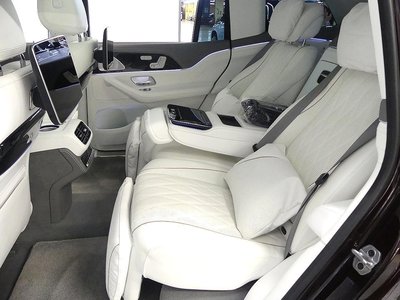 MERCEDES-BENZ GLS - 10