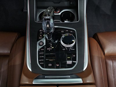 BMW X7 - 9