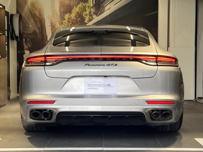 PORSCHE PANAMERA - 5