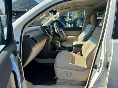 TOYOTA LAND CRUISER PRADO - 3
