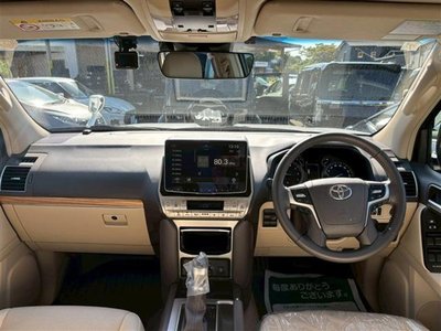 TOYOTA LAND CRUISER PRADO - 2
