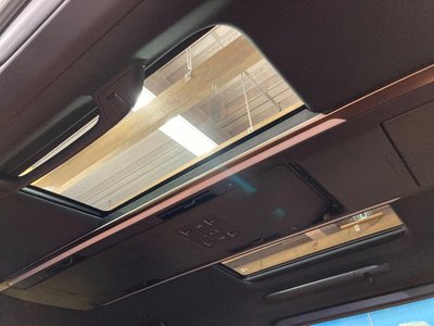 TOYOTA VELLFIRE - 3