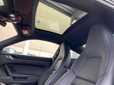 2025 Porsche 911 缩略图 43