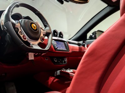 2013 Ferrari FF — фото 17