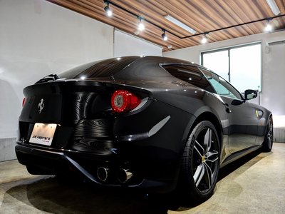 2013 Ferrari FF — фото 12