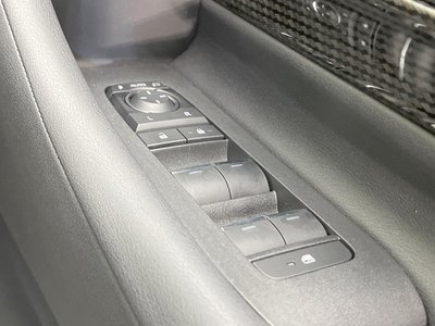 صورة مصغرة 47 لـ 2025 Toyota ALPHARD