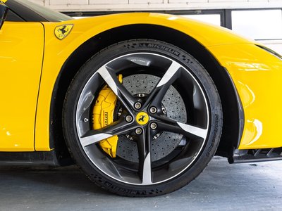 FERRARI SF90 - 6