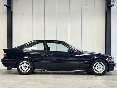 BMW 3 SERIES - 4