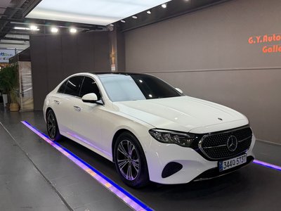 MERCEDES-BENZ E-CLASS