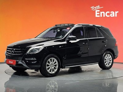 MERCEDES-BENZ M-CLASS