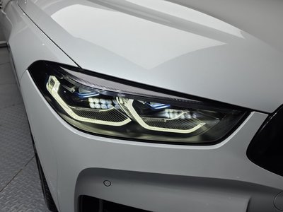 BMW 8 SERIES - 10