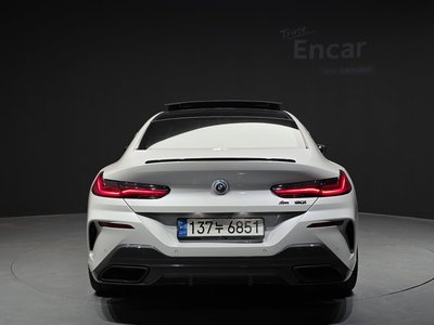 BMW 8 SERIES - 3