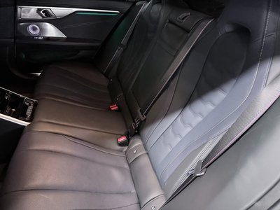 صورة مصغرة 14 لـ 2025 BMW 8 SERIES